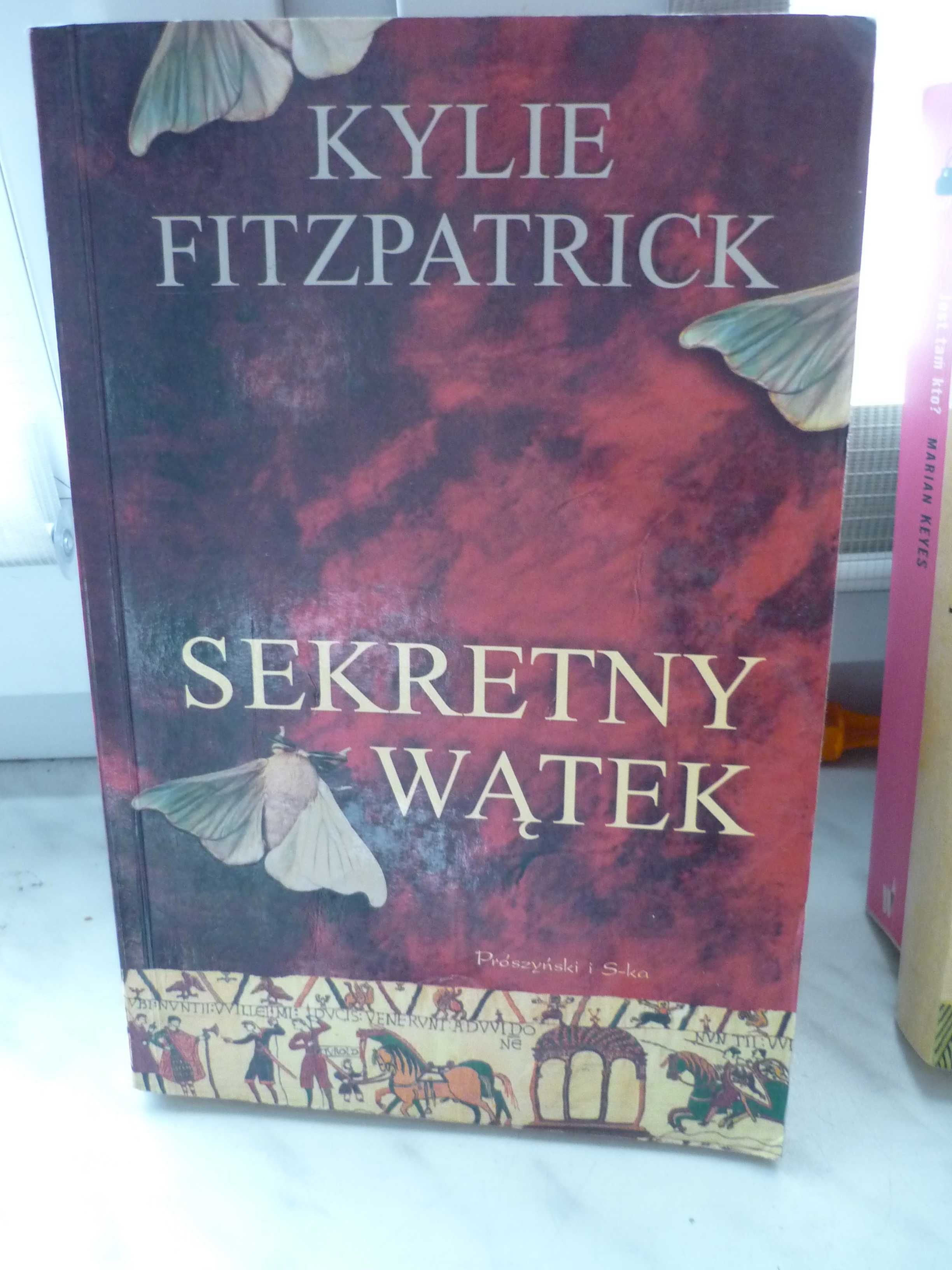 Sekretny wątek , Kylie Fitzpatrick.