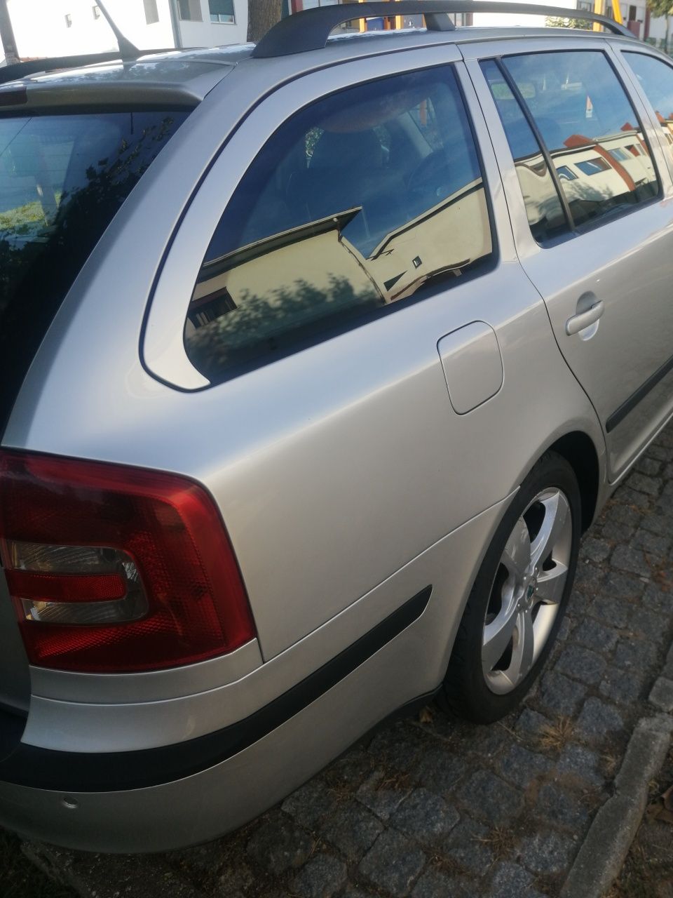 Skoda octávia 2000 TDI vendo|troco