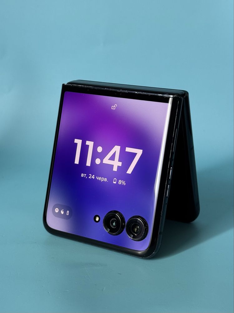 Motorola Razr Plus 50 Ultra 16/256GB 2024 (651)