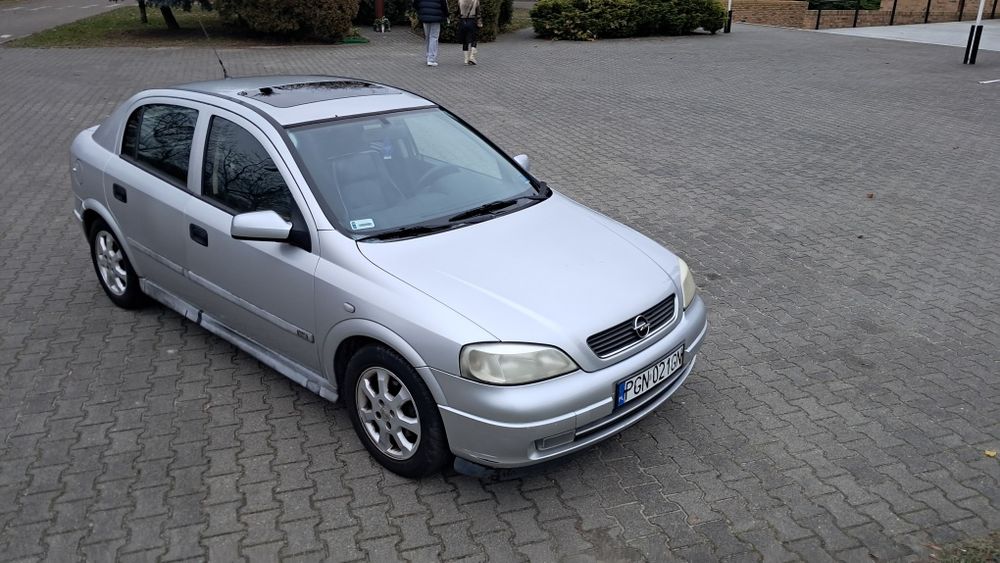 Opel Astra 2 AUTOMAT LPG Klima skóry podgrzewane fotele szyber 1.6 ben
