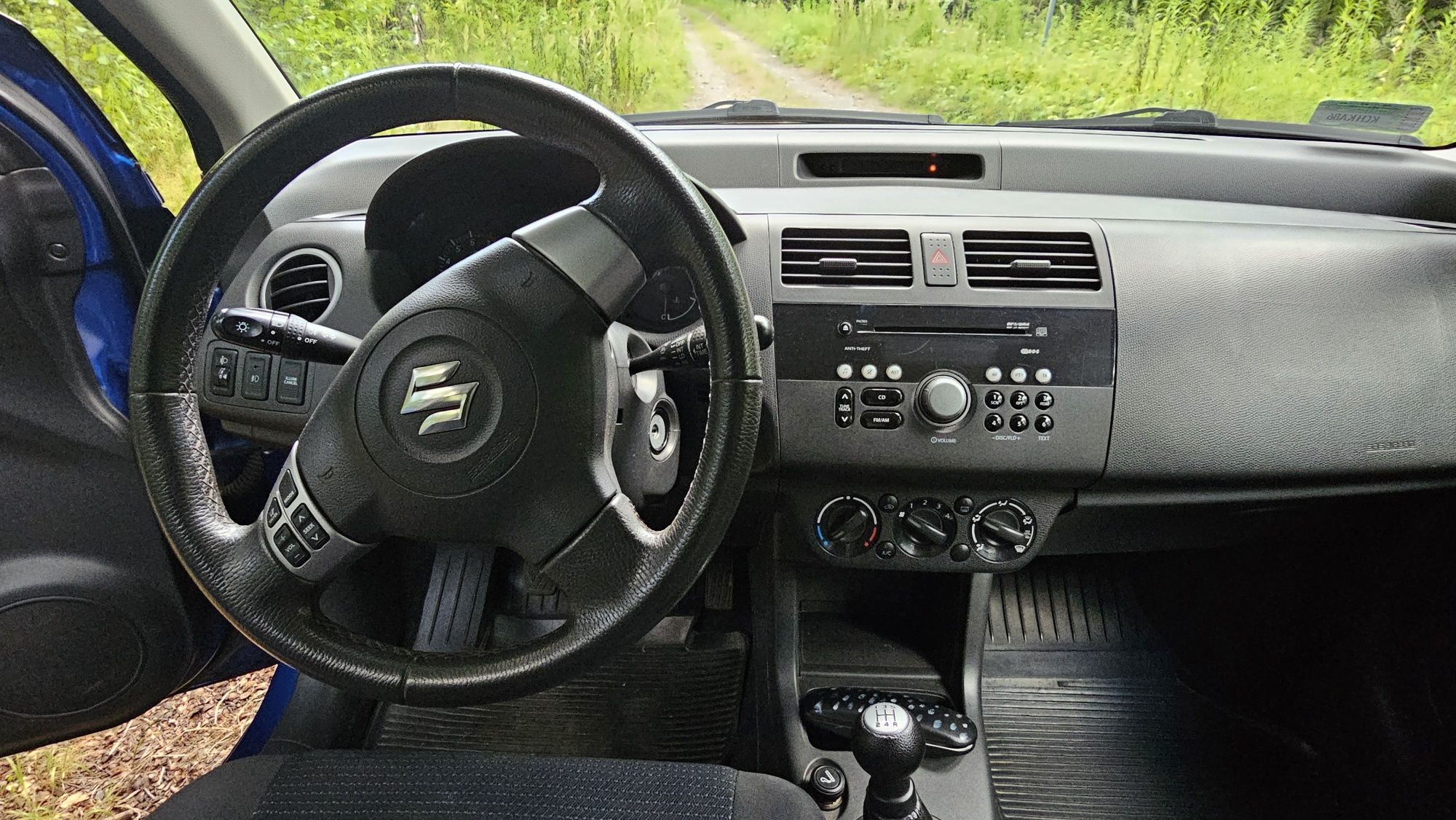 Suzuki Swift 1.3 benzyna