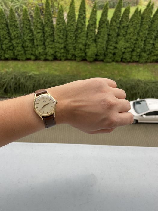 Unisex pozłacana Omega REF. 2830–8 SC. CAL. 420 z 1956 roku