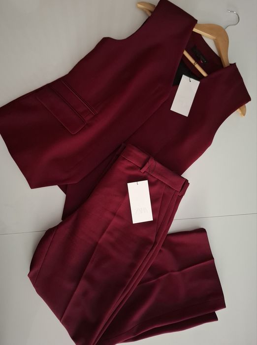 Garnitur elegancki bordowy kamizelka spodnie  S, M
