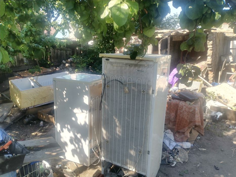 Прадам или обменяю холодильники