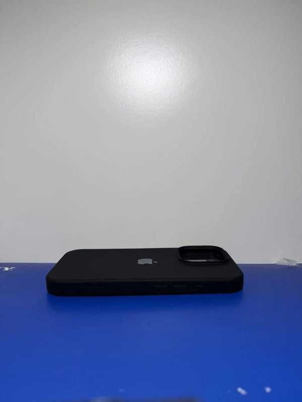 Capa para Iphone 16 Pro Max - Preto - Novo - Embalado
