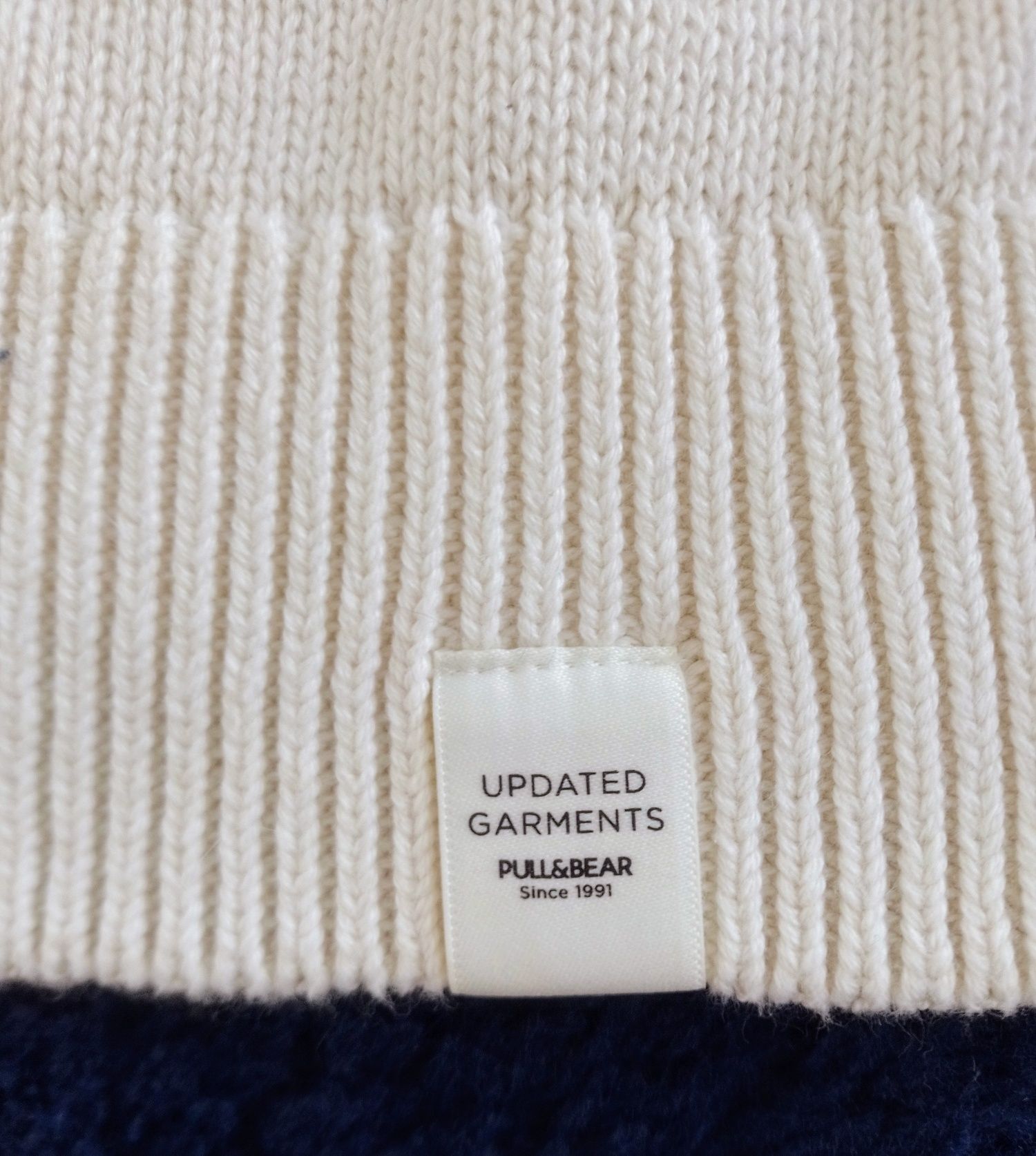 Kardigan męski Pull & Bear kremowy sweter rozpinany L/XL