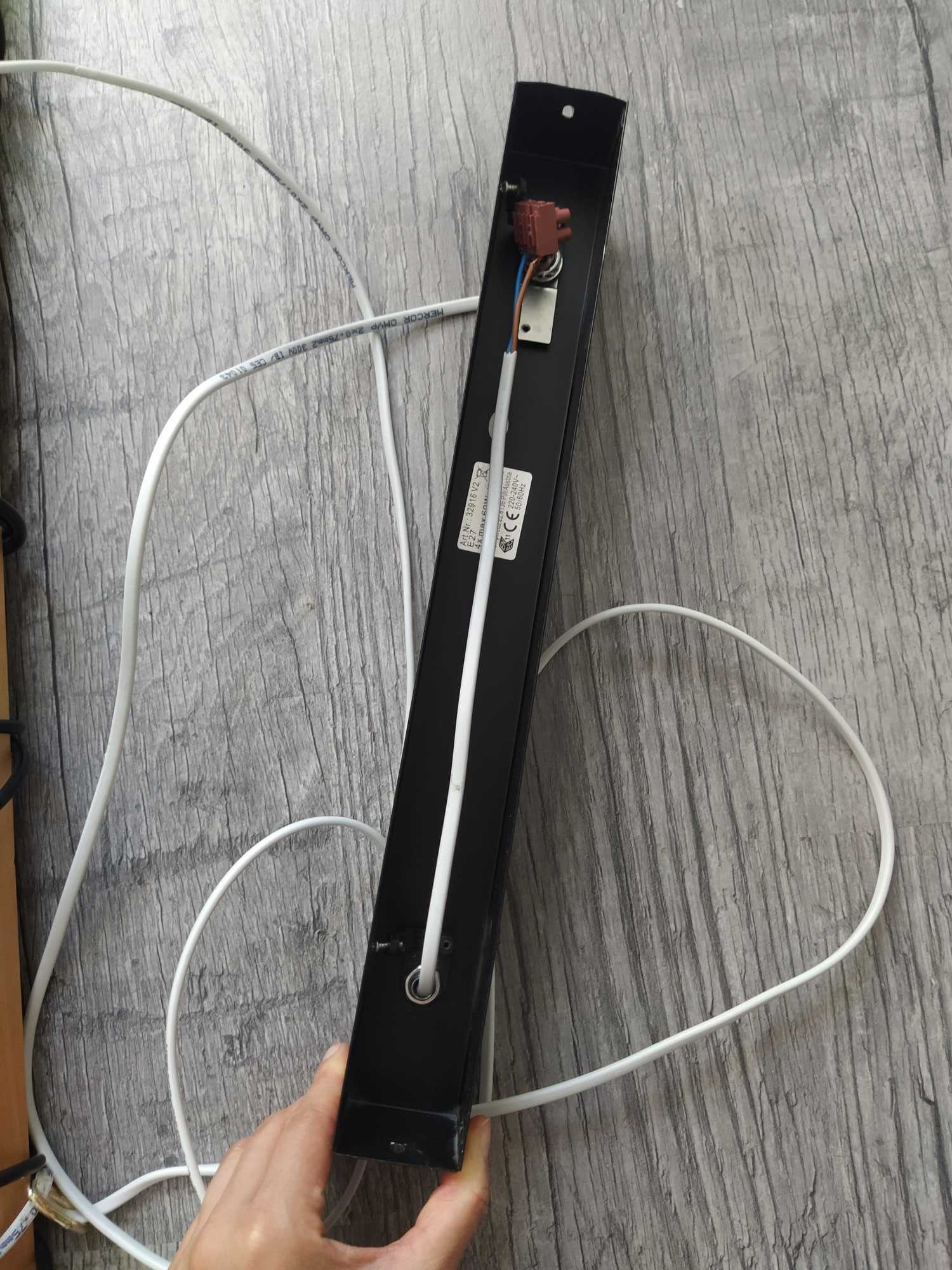 Eglo Lampa wisząca TOWNSHEND czarny metal z drewnem 4xE27