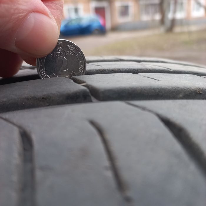 Продам резину 195/65/R15 “SAILUN”