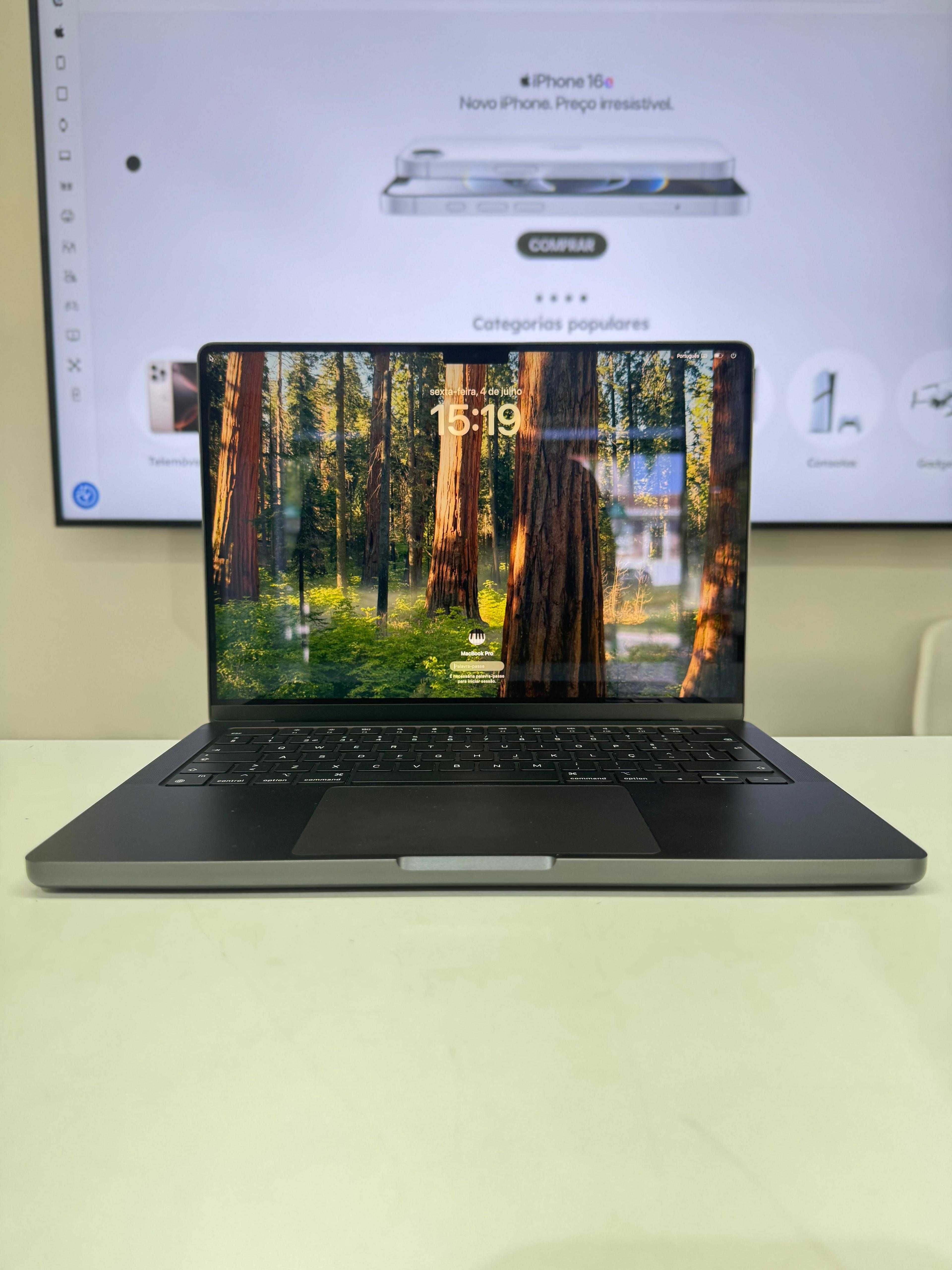 MacBook Pro 14.2" M4 Pro 24GB 512GB Preto Sideral - Loja Ovar