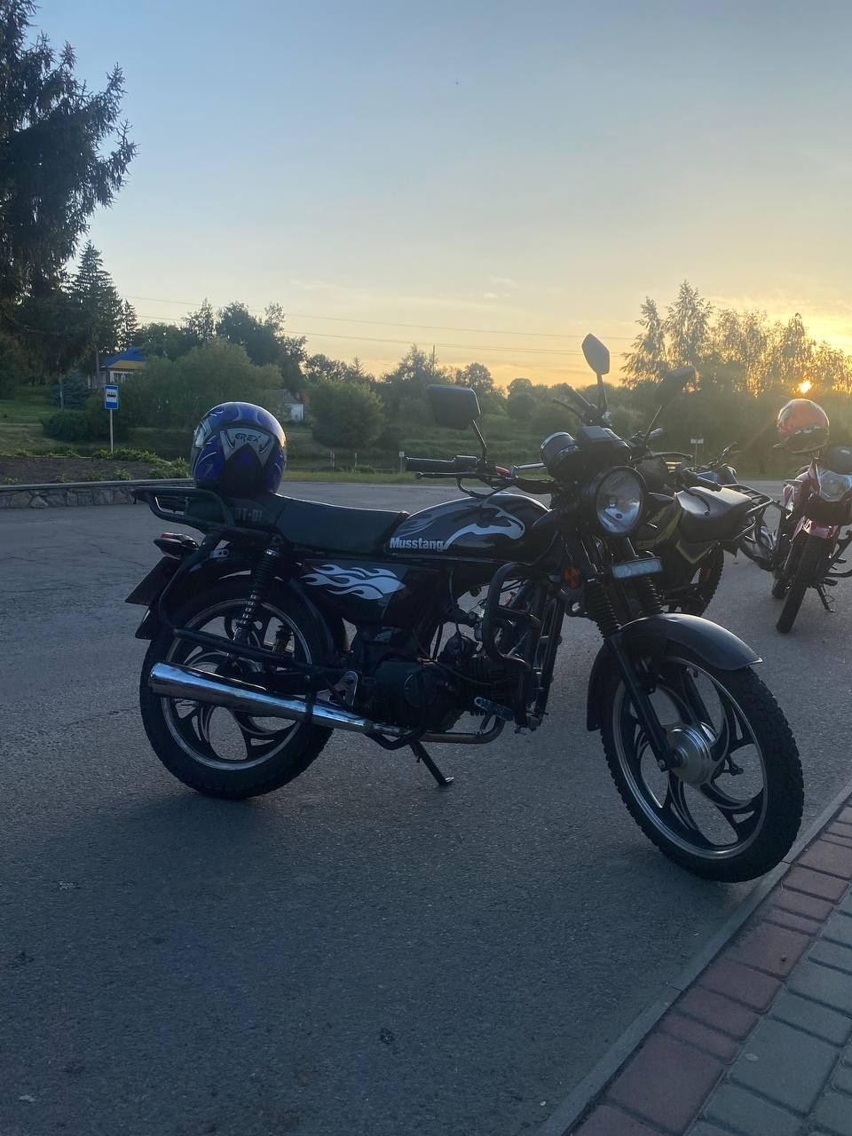 Продам мустанг мт 125-2