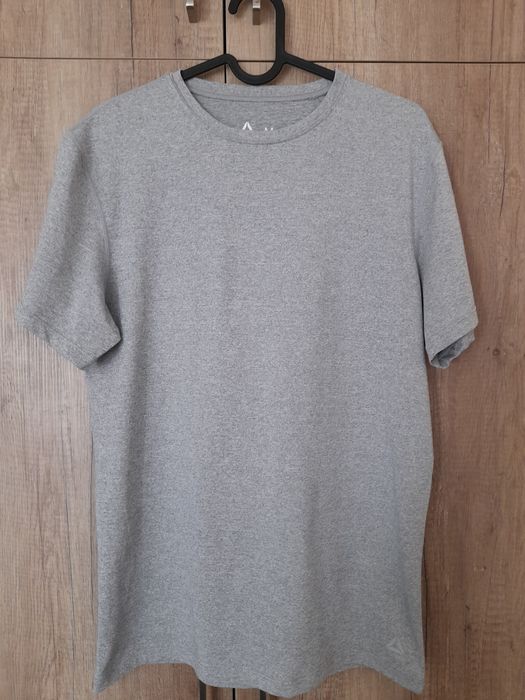 Męska sportowa koszulka Reebok