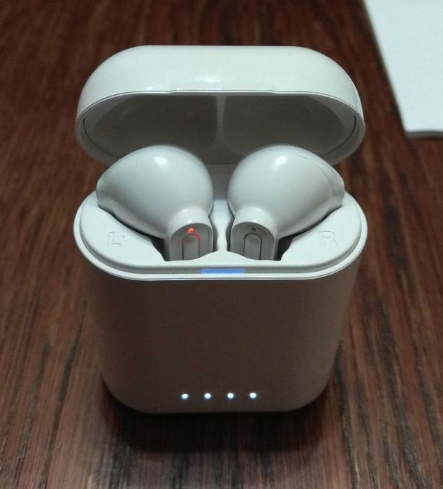 Дефект Наушники беспроводные Ariscorp Wireless IPX5 Bluetooth 5