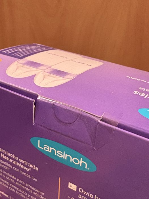 Lansinoh zestaw butelek 2 x 240 ml + smoczki 3m+