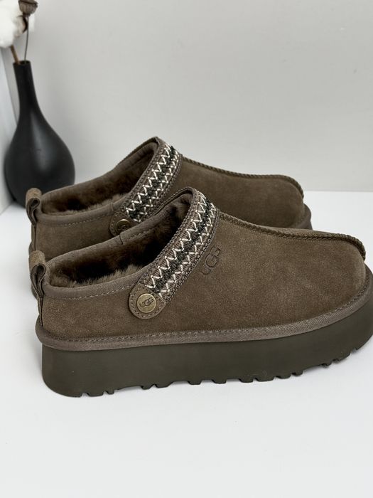 Угі зимові жіночі взуття UGG Tazz Platform Hickory угі таз горіх