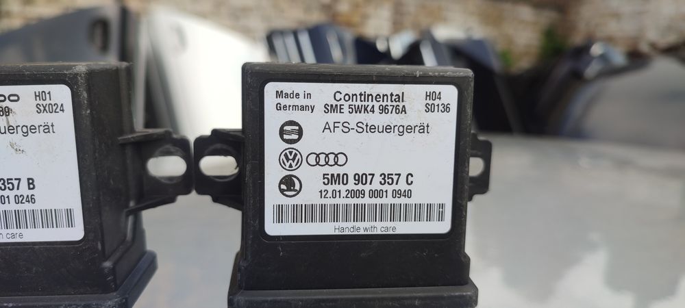 Модуль керування адаптивного освітлення 5m0907357b c Пасат Б6 блок ебк