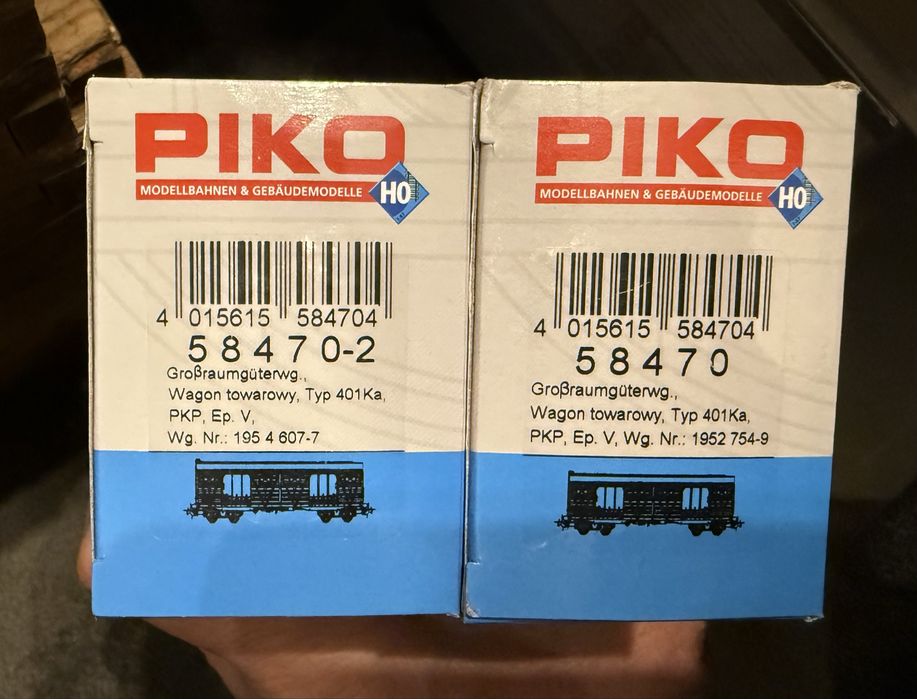Zestaw wagonów Piko 58470 i 58470-2