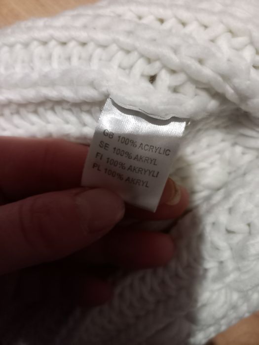 Sprzedam czapkę damską