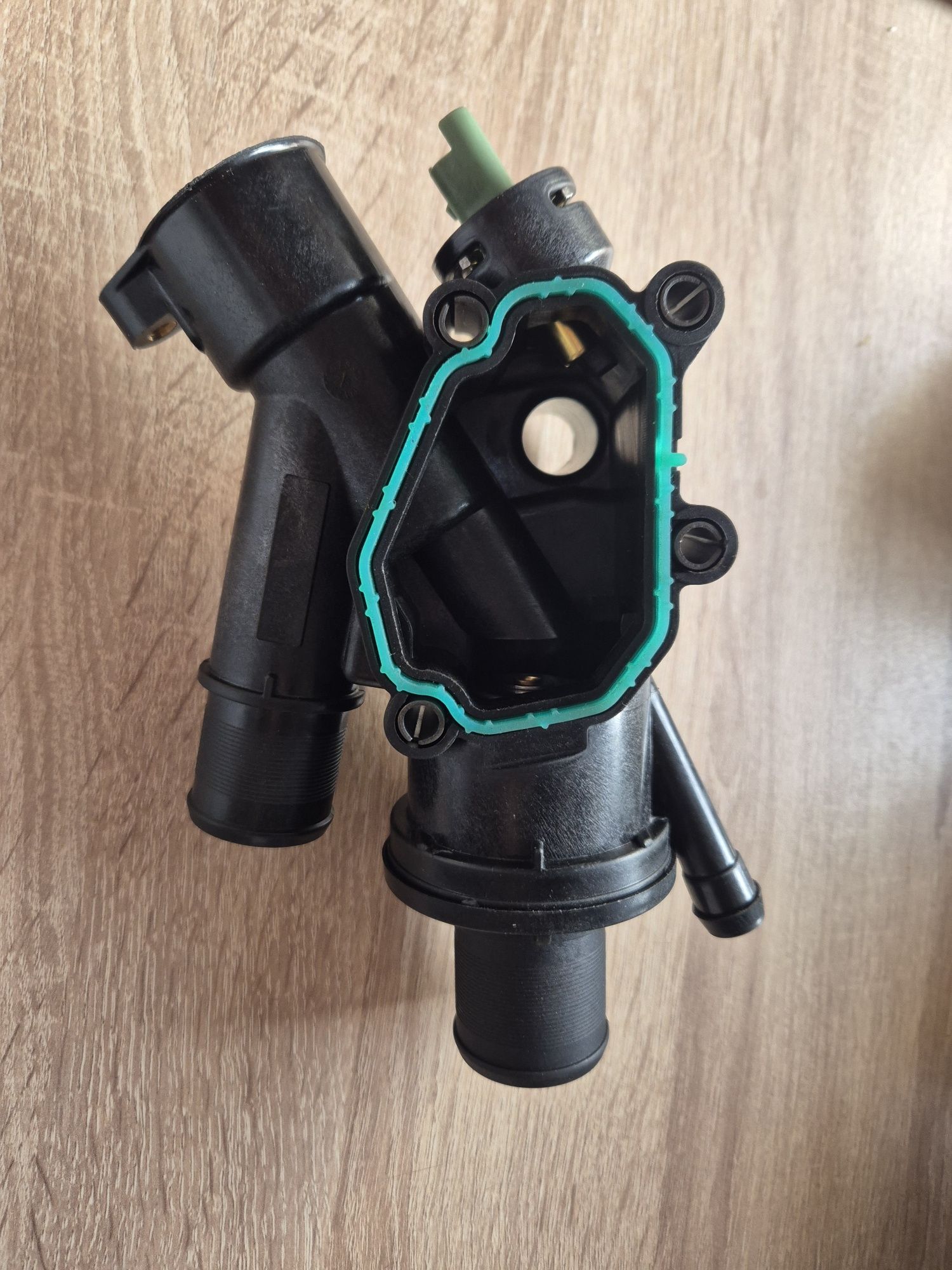 Termostat mondeo mk4