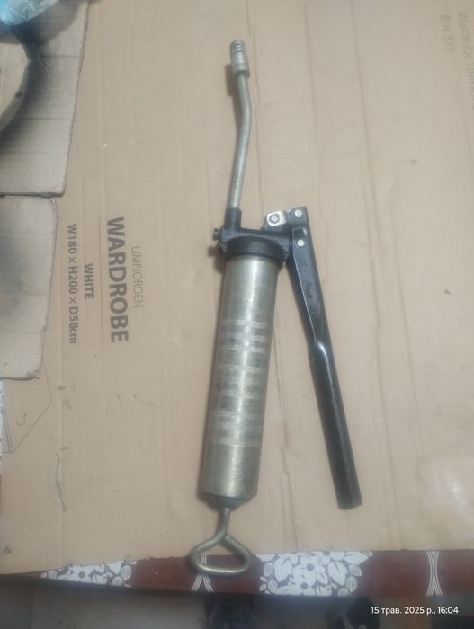 Шприц ричажно -плунжерний.