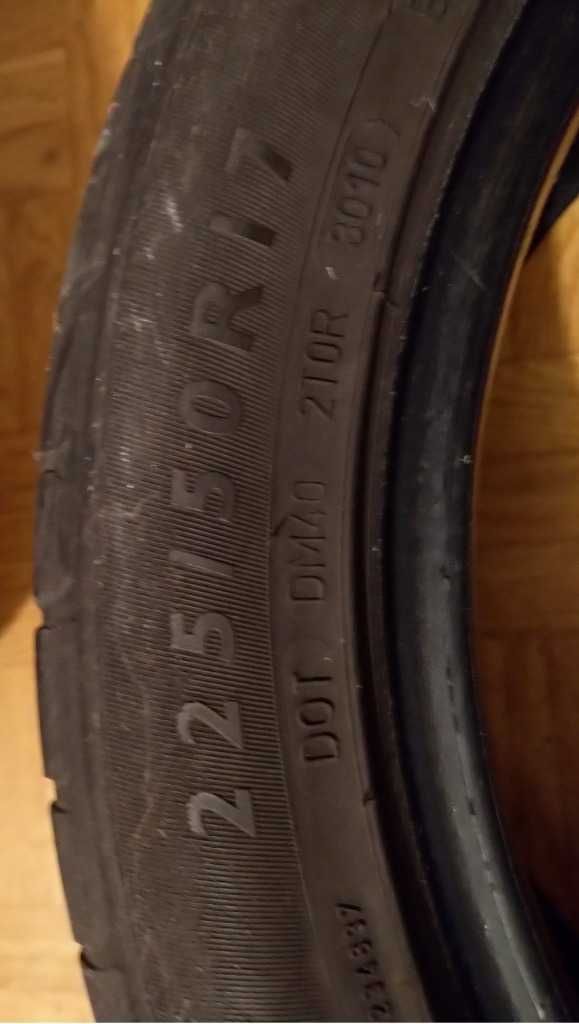 Dunlop SP Sport 225/50 R17.