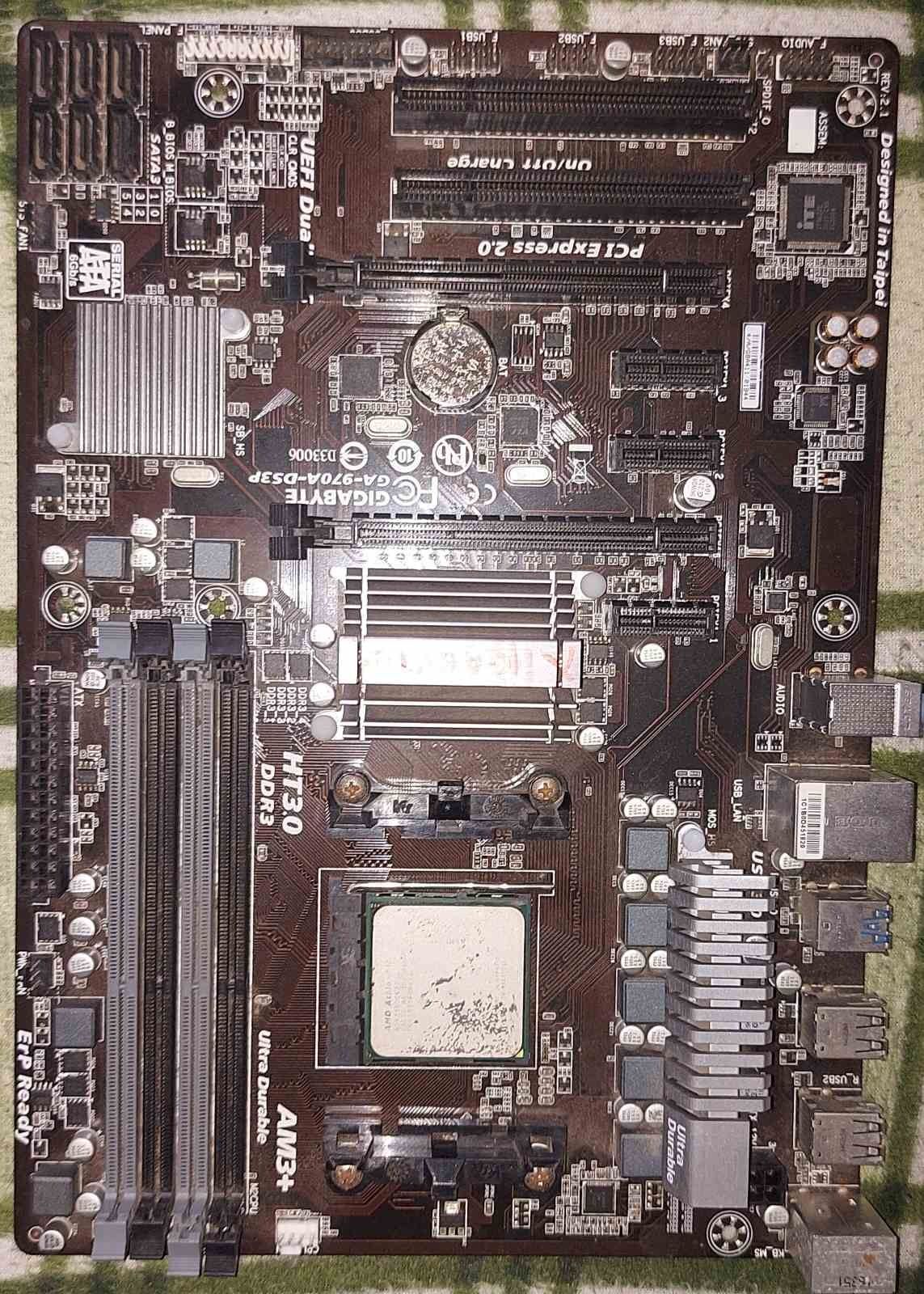 Материнські плати
Gygabite GA-970A-DS3P бу