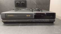 Magnetowid odtwarzacz VHS ORION N700E z pilotem
