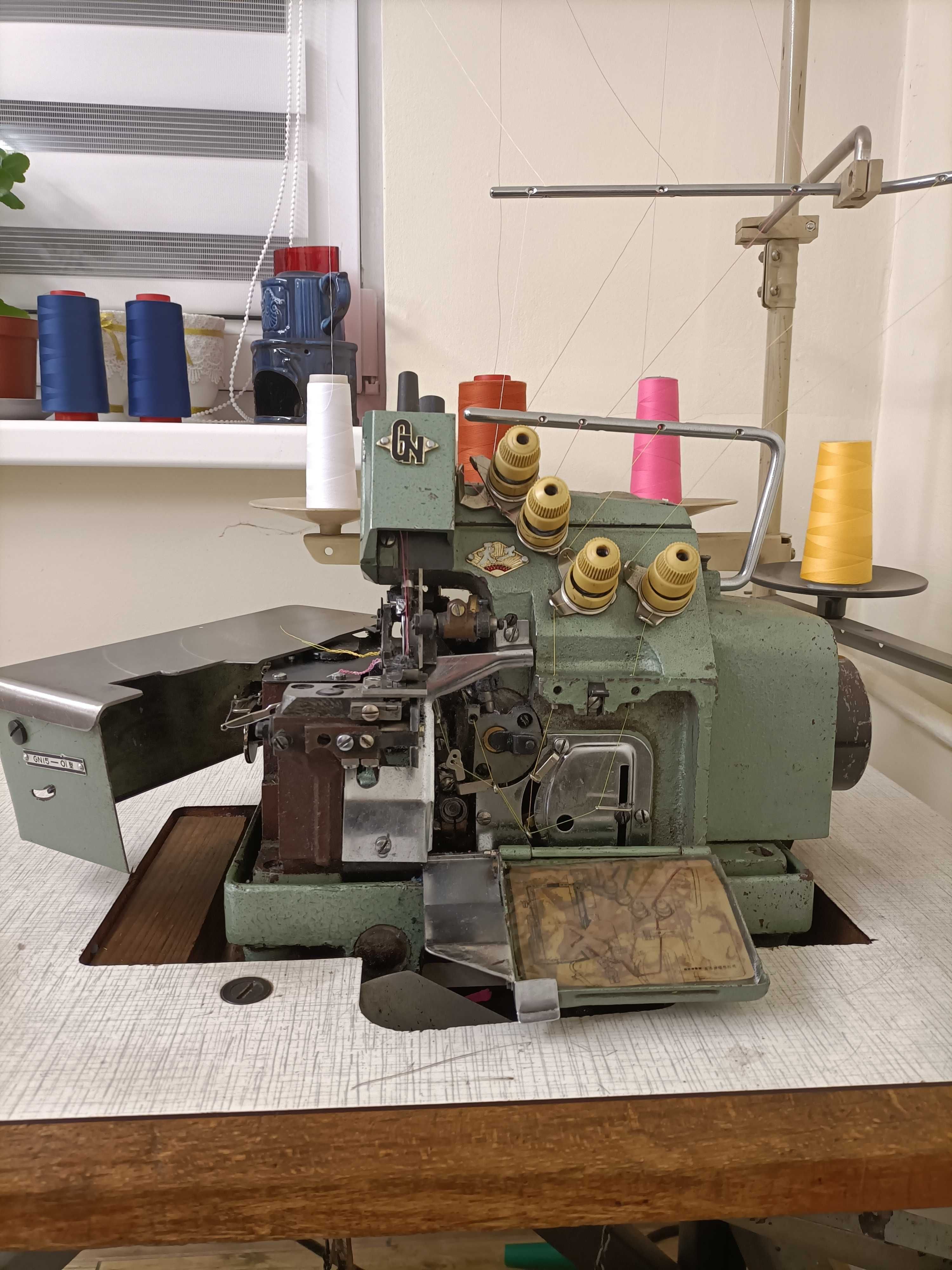 OVERLOCK przemysłowy 5-nitkowy  GN