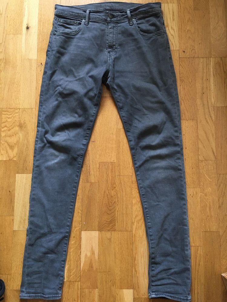 spodnie Levi’s slim W30L34 szare