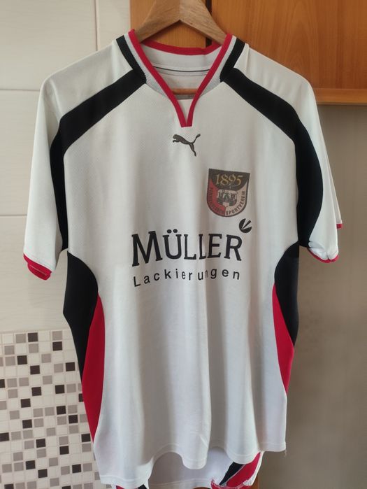 Camisola futebol - oficial de jogo