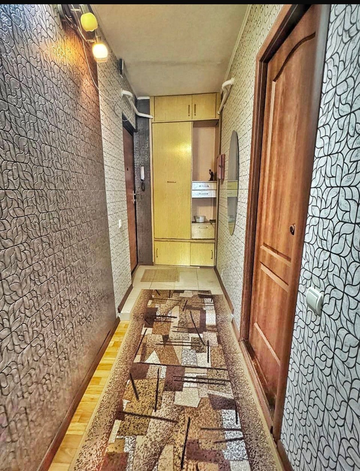 Продам квартиру 2к. р-н , Автовокзал, Жилищный сертификат.