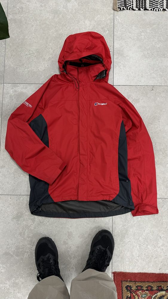 Чоловіча вітровка Berghaus gore tex