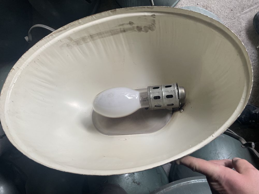 Lampy przemyslowe loft prl industrialne lampa