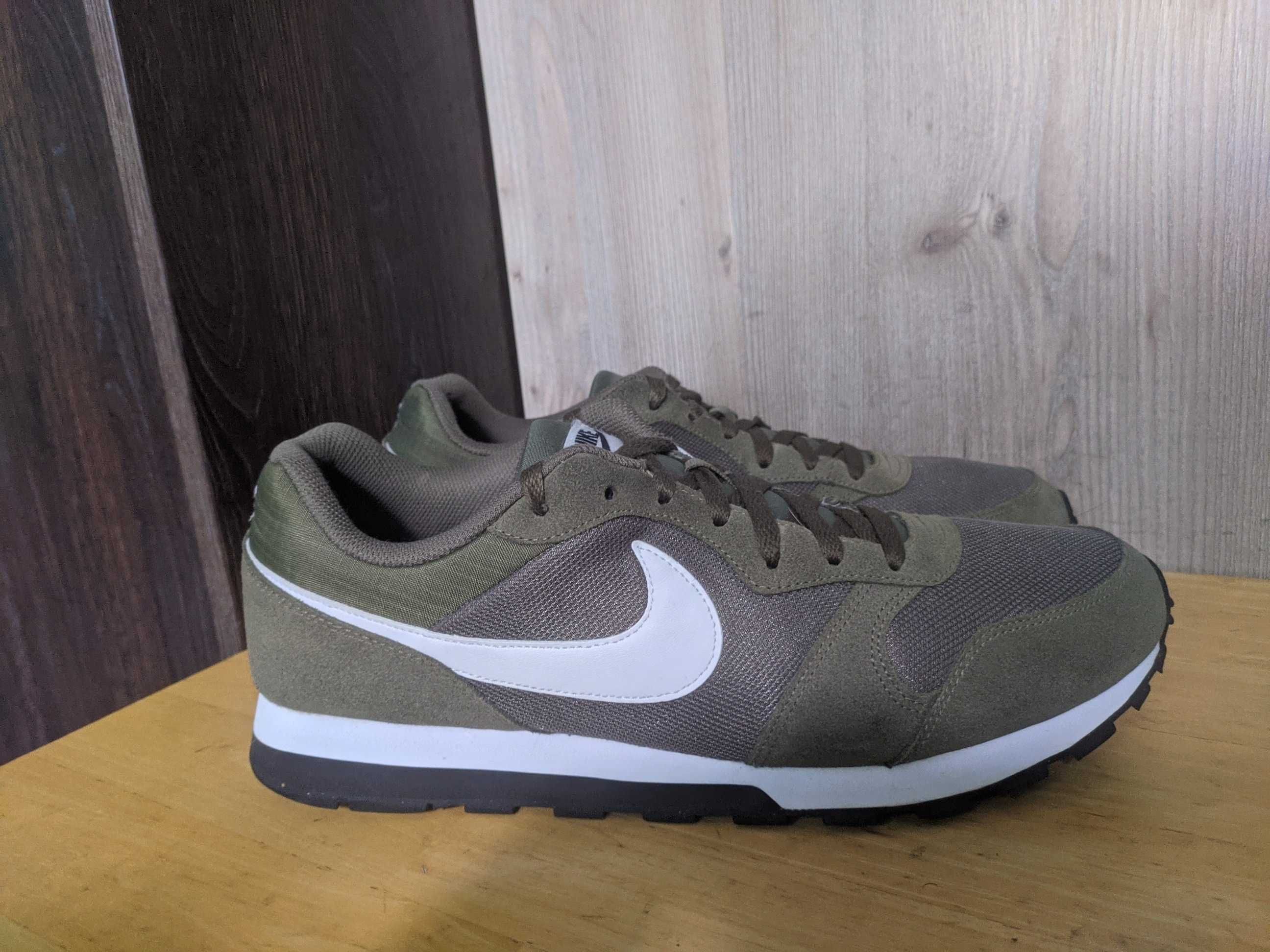 Nike MD Runner 2 - кросівки