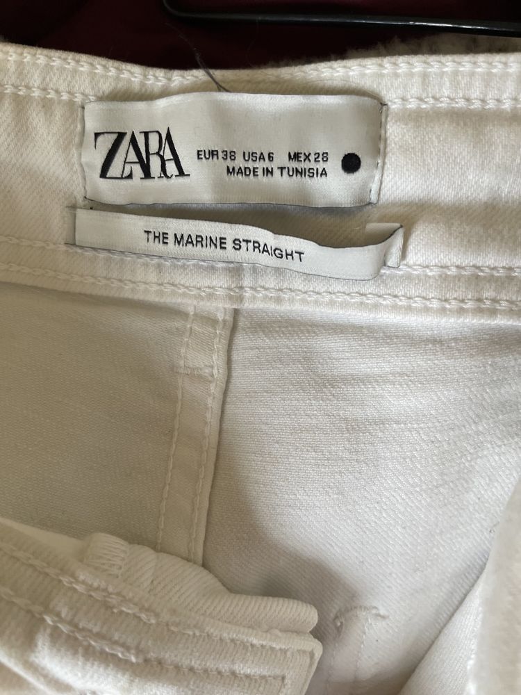 Джинсы Zara