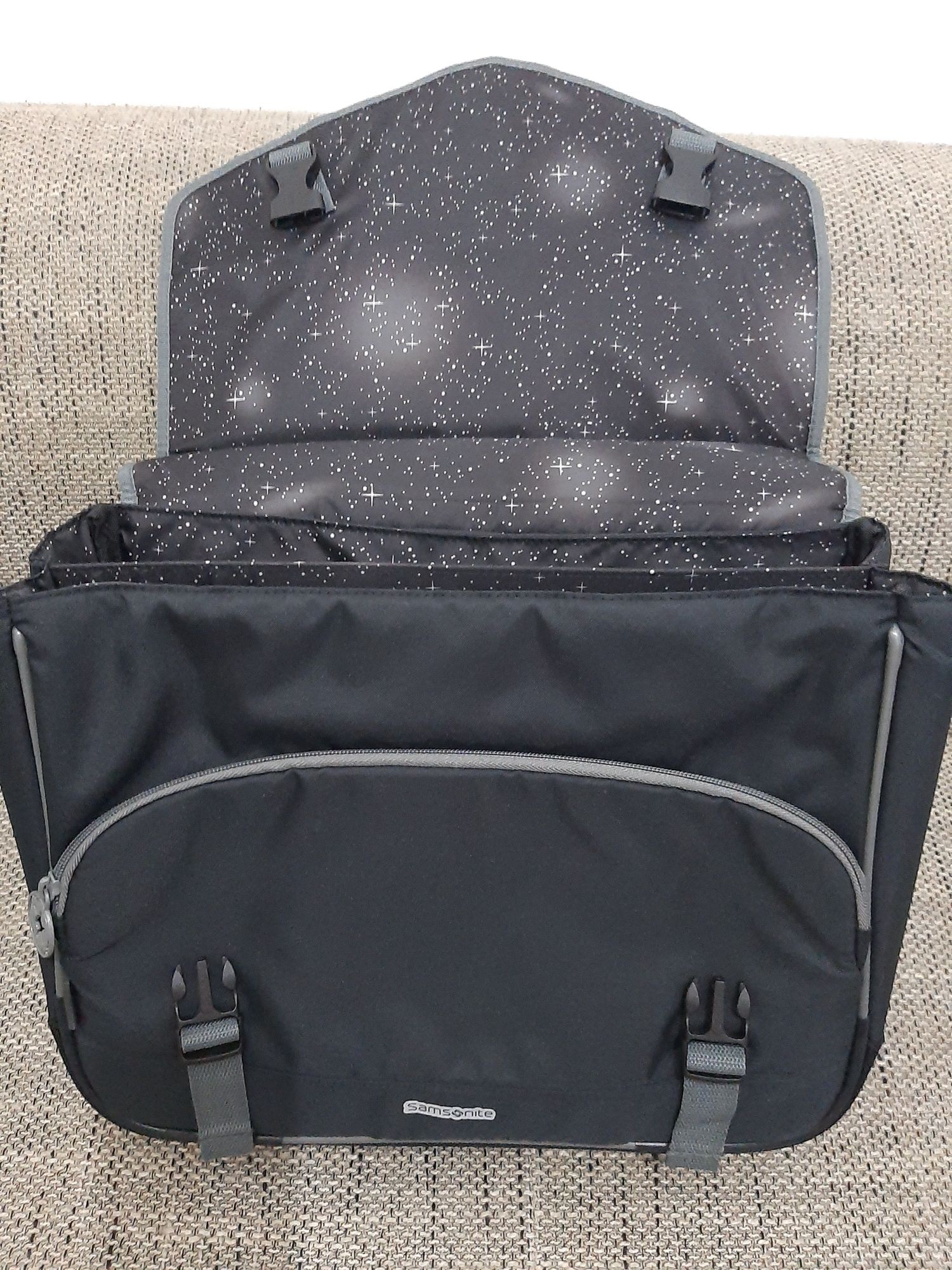 Mochila Samsonite nova