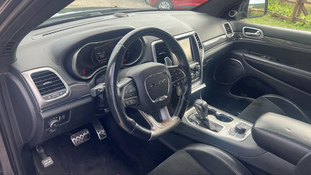 Jeep Grand Cherokee SRT 6.4 L