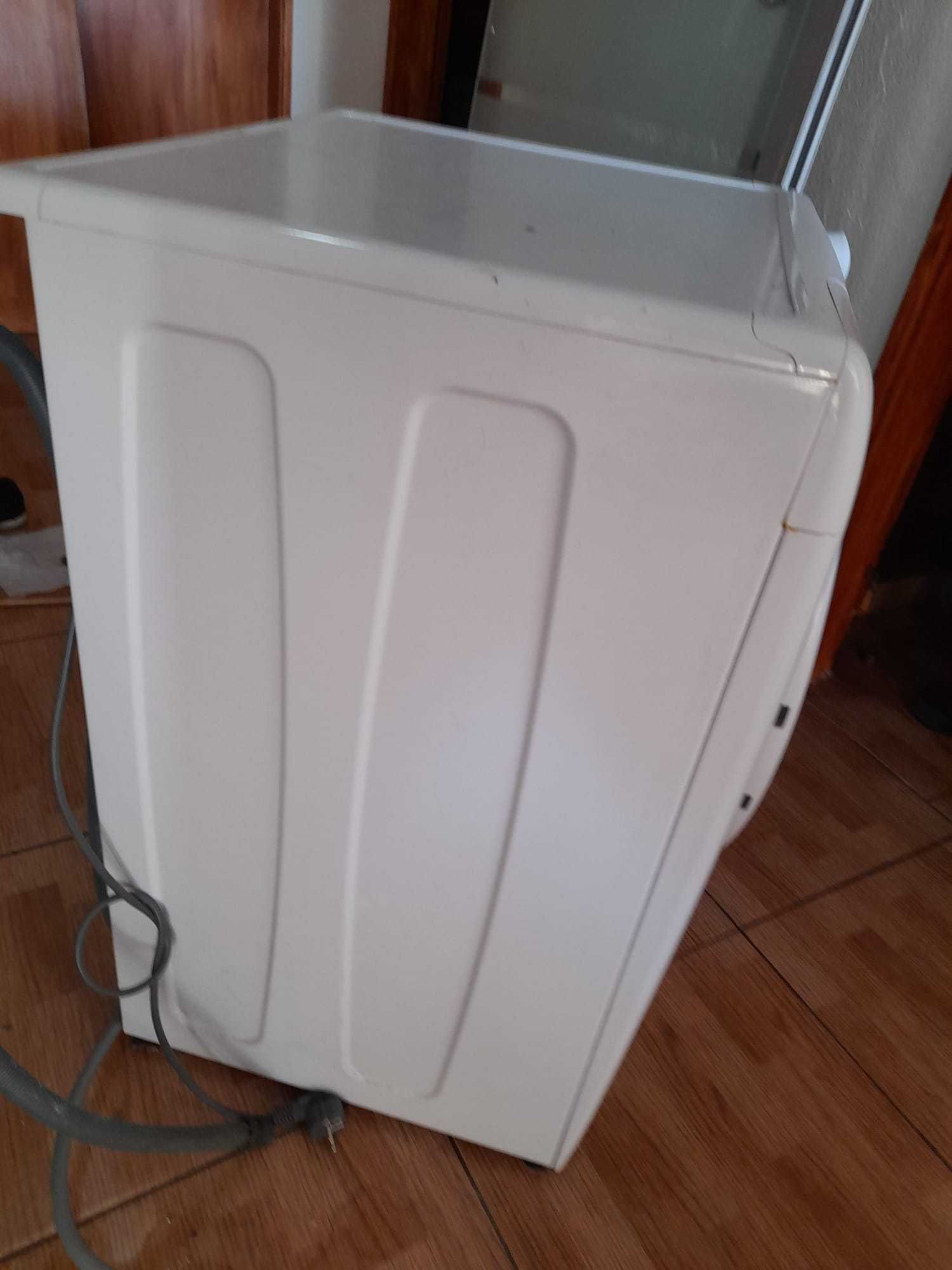 Máquina de Lavar Roupa Candy Smart Pro