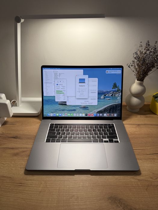 MacBook Pro 16’ 2019 8-Core i9 16Gb 1Tb SSD Radeon 5500