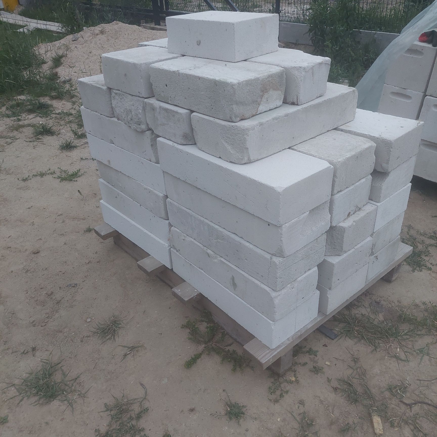 Pustak 12 x 24 x59