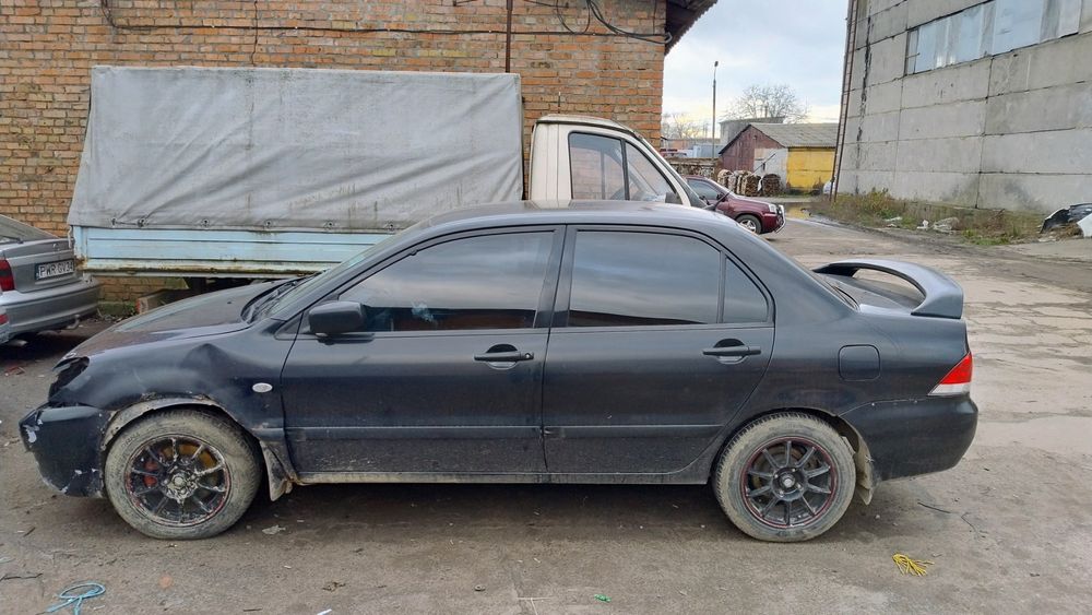 Mitsubishi Lancer9 після ДТП