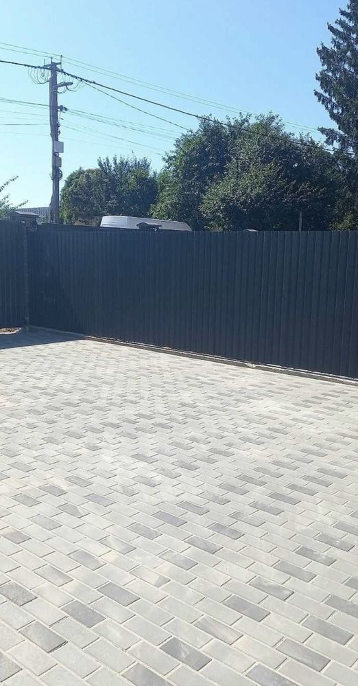 Продам дуплекс. 4 км до Києва. Газифікований.