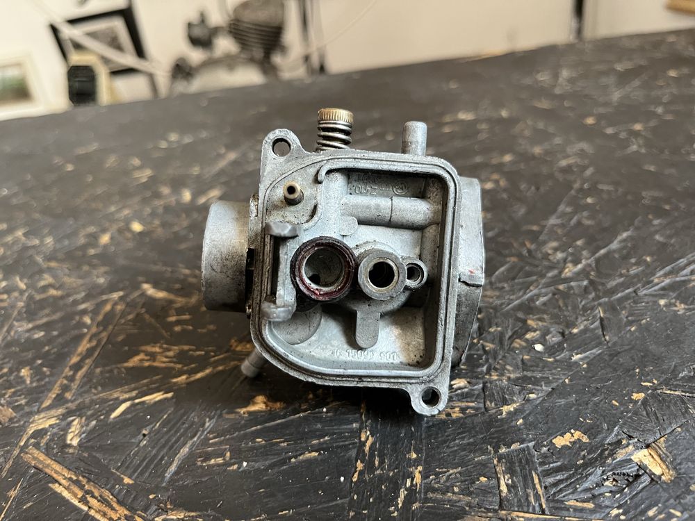 Simson S51 SR50 Kr51 korpus obudowa gaznika BVF 16N15 oryginal DDR