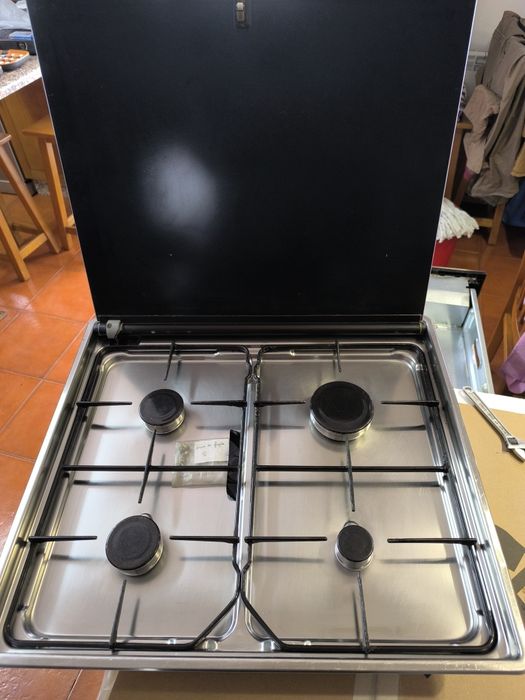 Forno + fogão a gás