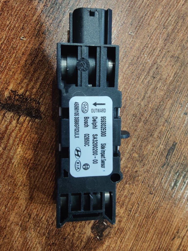 Czujnik zderzeniowy 959302E000 Side Impact Sensor