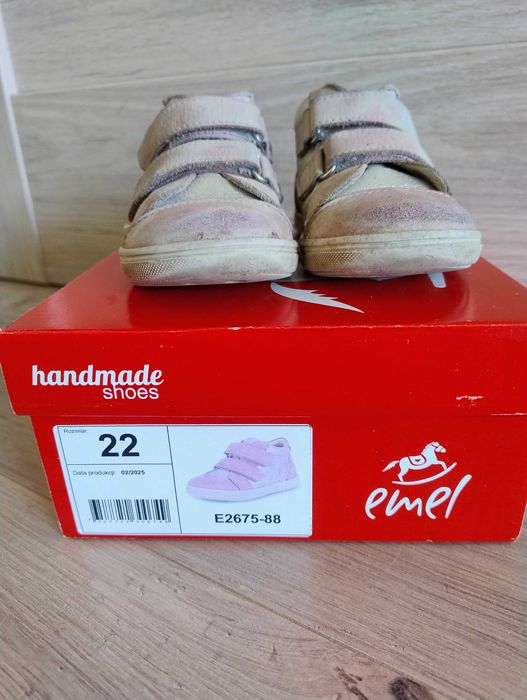 Buty EMEL dla dziewczynki 22