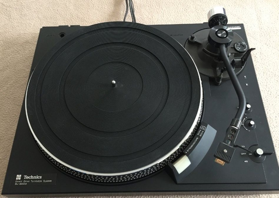 Gramofon Technics - SL-2000 Direct Drive - Gramofon