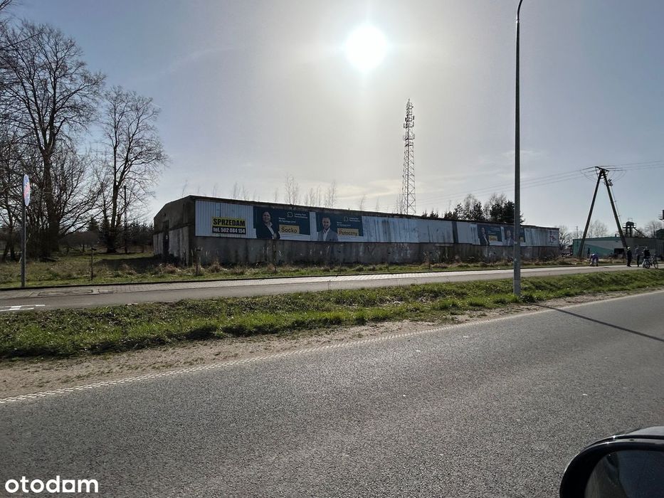 Sprzedam magazyn (736 m2) na działce 2822 m2.