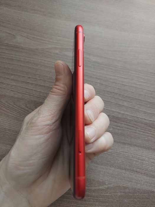 Iphone XR на 128 gd.