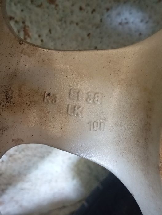 Продам диски з резиною р 14 на ваз