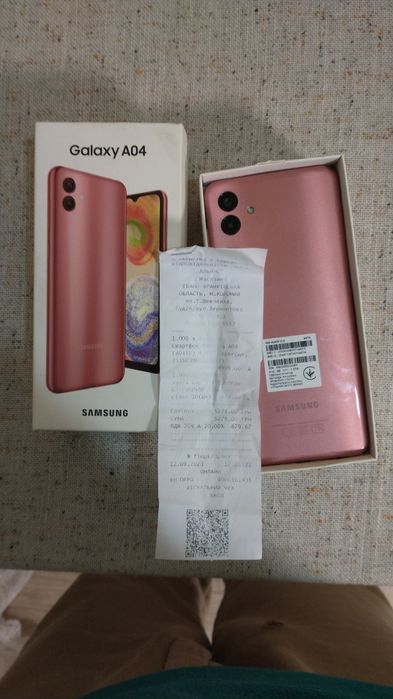 Продам Samsung Galaxy A04 4/64 ГБ